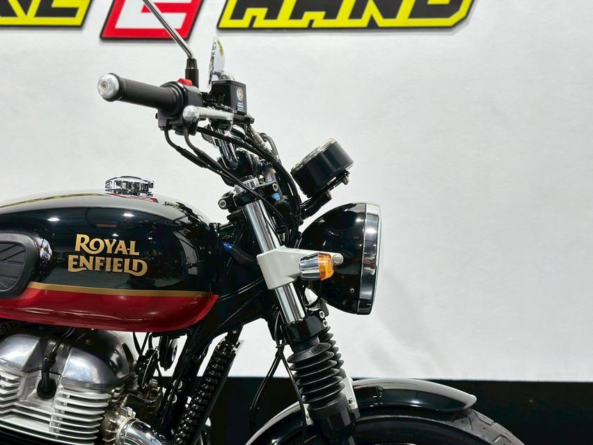 Royal Enfield INTERCEPTOR 650 BLACK 7