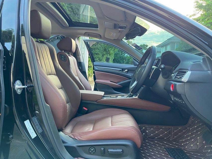 รหัสรถ AP3434 Honda Accord 2.0 HYBRID TECH Sunroof ปี 20 15