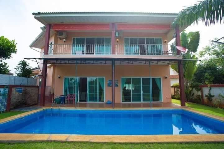 🏡 ขายบ้านแปลงมุม ติดแม่น้ำ พร้อมสระว่ายน้ำส่วนตัว 1