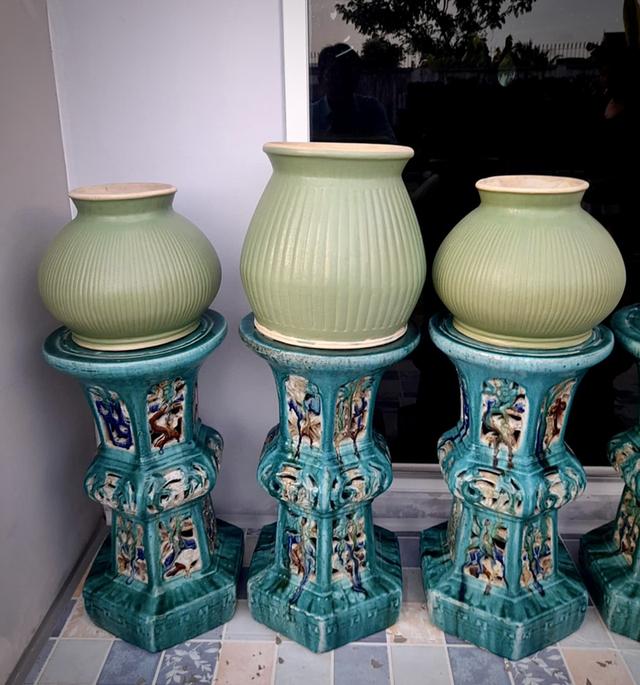 โถพลูเขียวไข่กา ลายมะเฟือง ใบใหญ่ โถใบชะพลูโบราณ 2