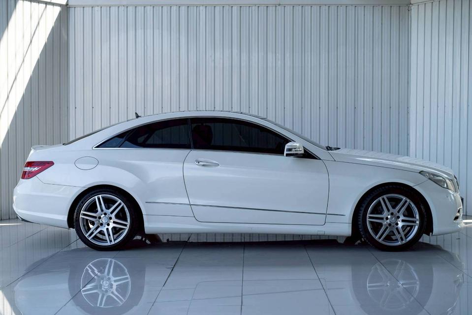 Benz E200 Coupe Cgi ปี13
