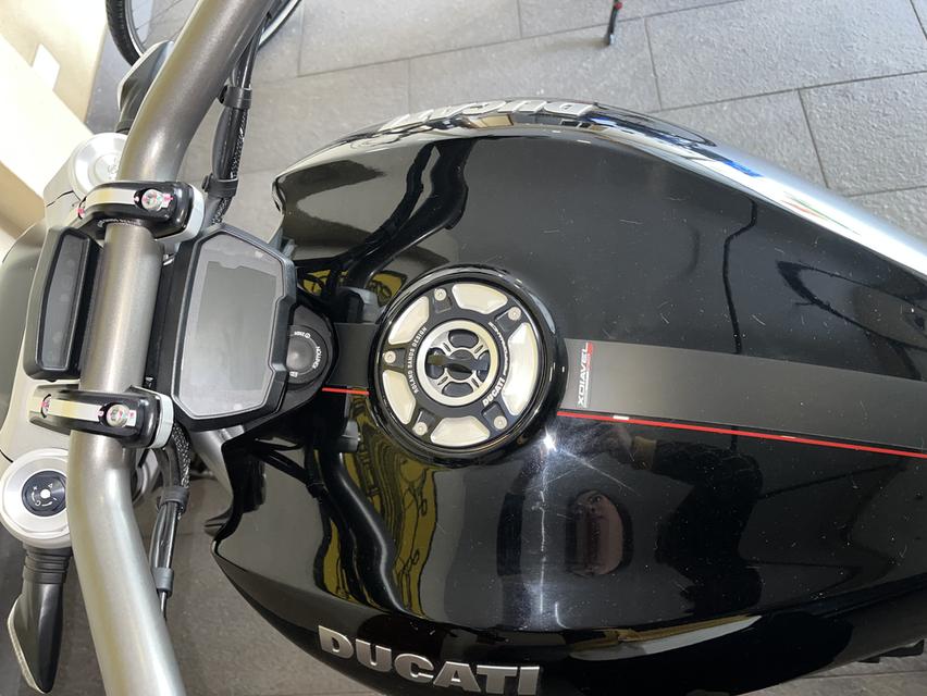 Ducati X Diavel s ปี 2016 8