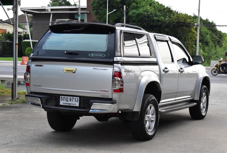 รหัสรถ PB9713 ISUZU DMAX 2.5 TITANUM HILANDER สี่ประตู ดีเซล ปี2011  3