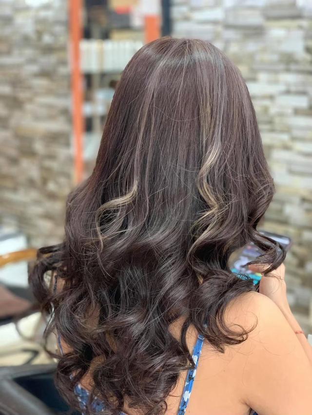 PRAIPHOM SALON (ร้านปรายผม ซาลอน) ร้านทำผมชุมพร ออกเเบบทรงผมชายหญิง ทำสีผม ไฮไลท์ บารายาจ ยืดผม ดัดลอน ดัดวอลลุ่ม แก้ผมพัง ซ่อมผมเสีย บำรุงผม ใกล้ฉัน 13