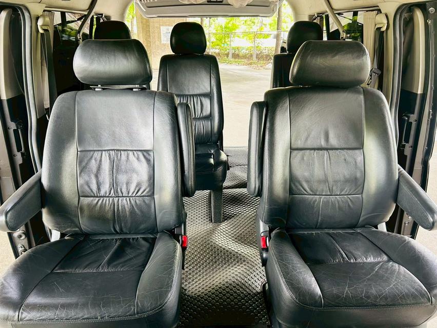 Toyota Ventury 2.7 V AT 2012 ⭐รถเข้าใหม่ ฟรีดาวน์ 17