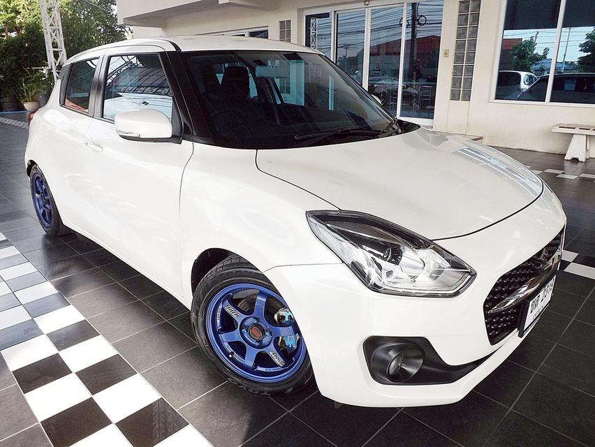 รหัสรถ KCY2319 SUZUKI SWIFT ECO 1.2 GLX NAVI AUTO ปี 2019