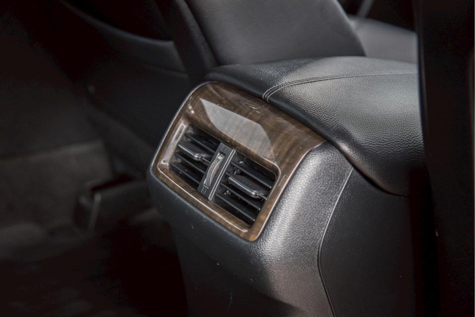 Honda Accord 2.0 E AT 2017 รถสวย พร้อมขับ 12