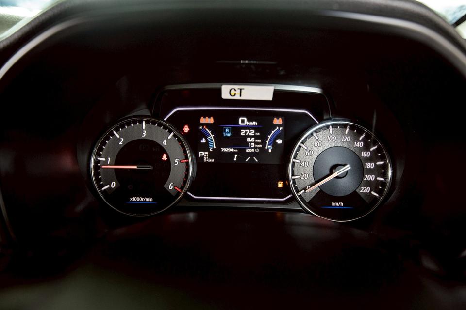 Mazda Cx-30 SP ปี 2020 สีแดง มือเดียวป้ายแดง 18