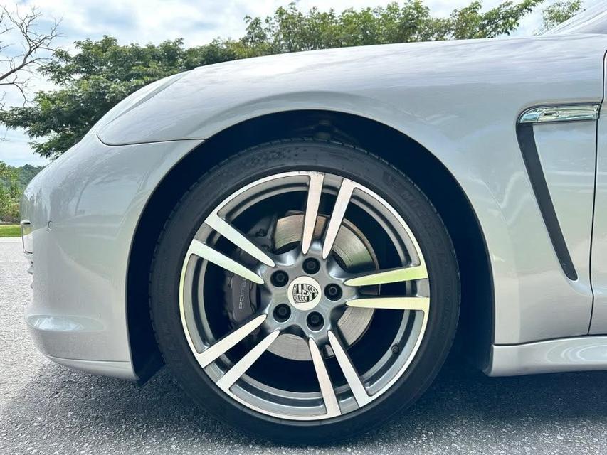 Porsche Panamera 3.0 ปี12 15