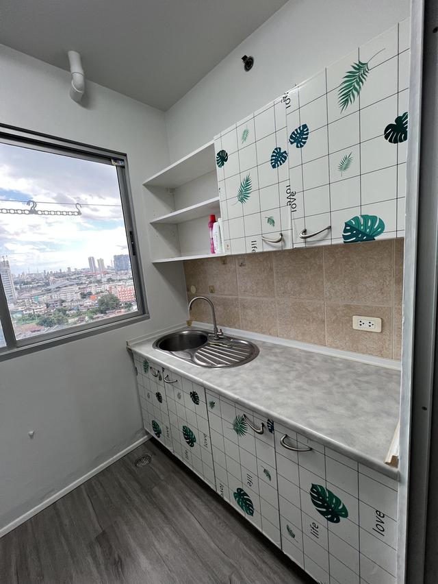 condo 112 sq.m. 2 bedrooms 2 bathrooms 18