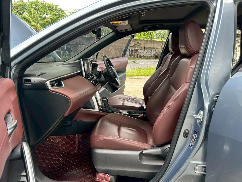 🚗 2021 Toyota Corolla Cross 1.8 Hybrid Premium Safety AT รูปที่ 17