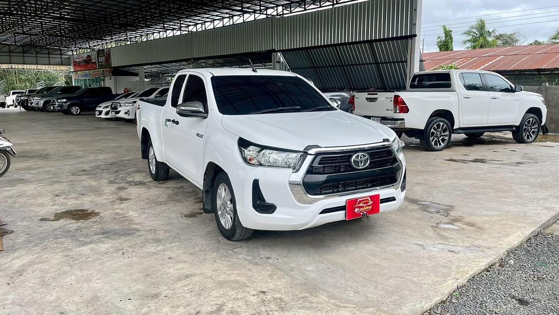 Toyota Hilux Revo Smartcab 2.4 Entry Z-edition M/T