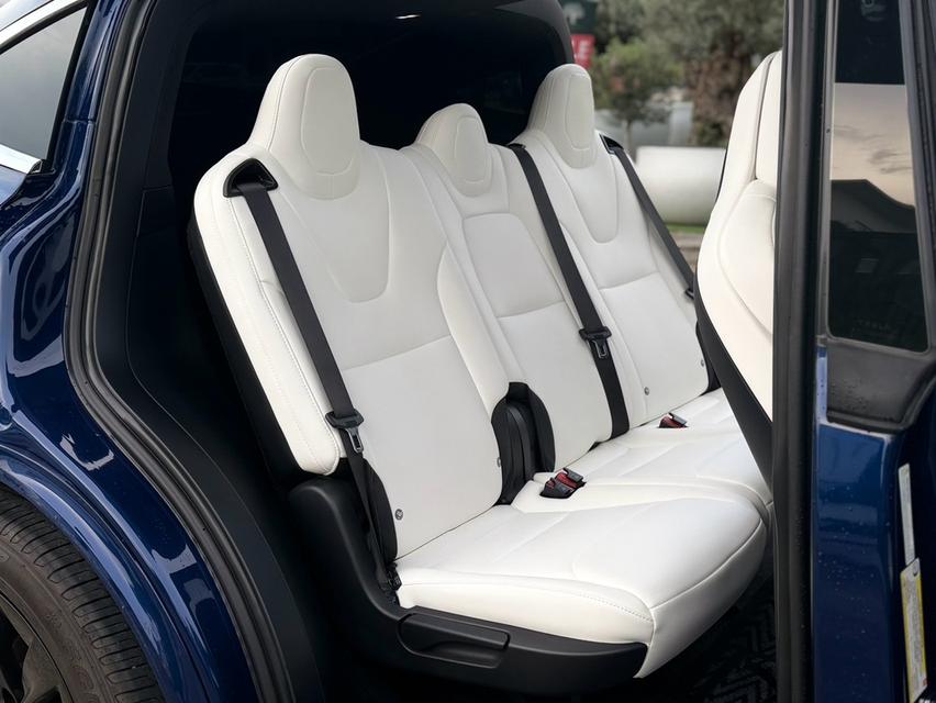 TESLA MODEL X 75D AWD ปี 2018 รูปที่ 12