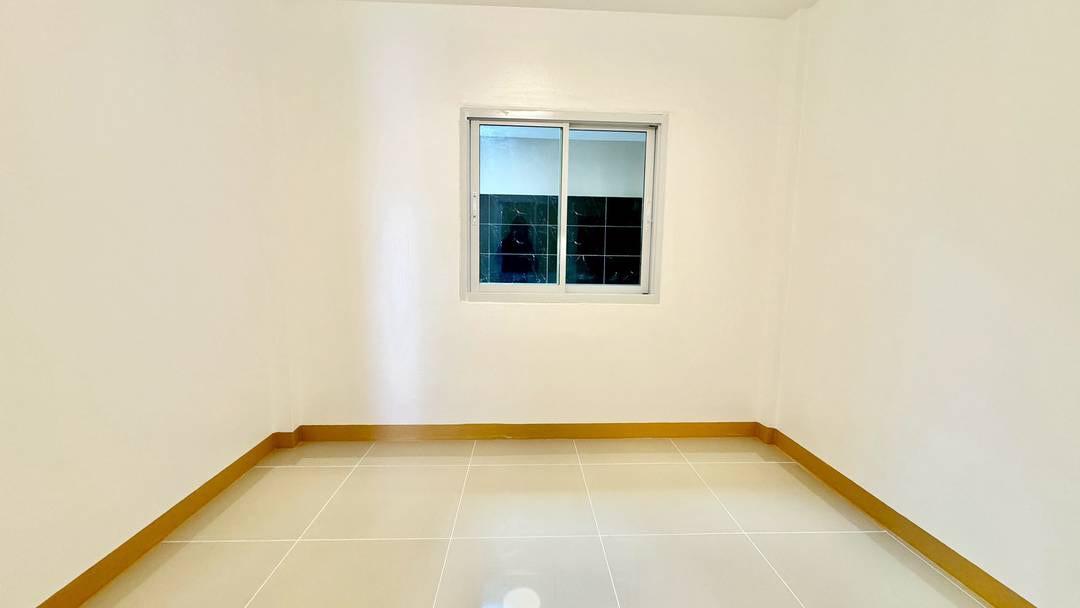หมู่บ้านบัวทอง4 10