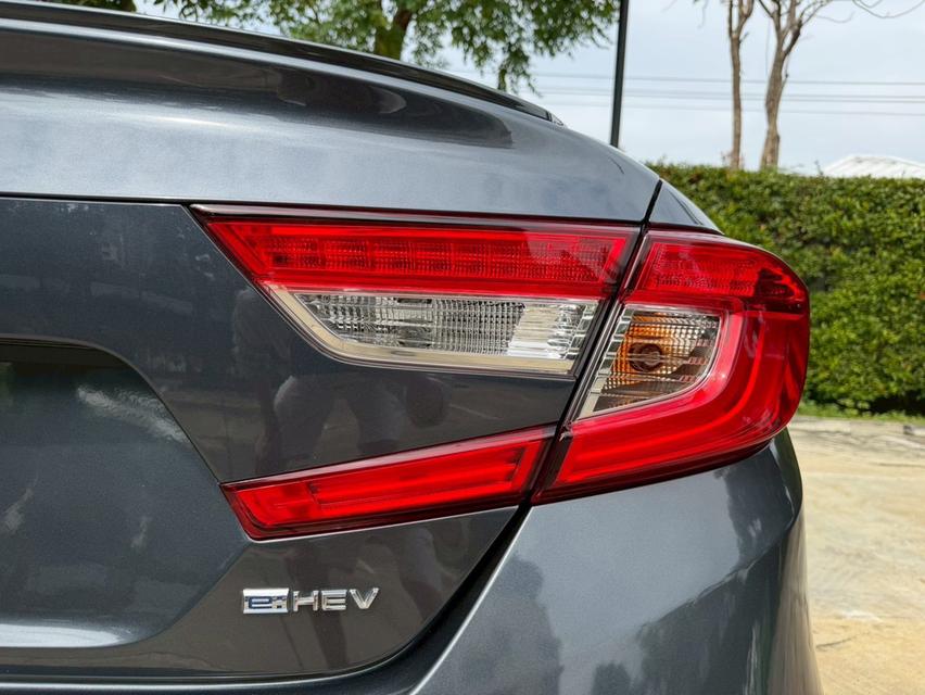 Honda Accord 2.0 eHEV TECH Top ปี 22 สีเทา 14