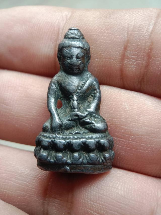 พระกริ่งเก่า