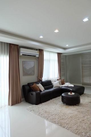 ให้เช่าบ้านเดี่ยว 2 ชั้น ใกล้ เมกา บางนา เซ็นทรัล บางนา หมู่บ้านมัณฑนา 2 บางนา กม.7 ซอย รร.ราชวินิต บางแก้ว 2