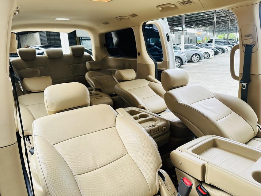 2022 Hyundai H-1 Elite NS (11ที่นั่ง) 90,000 km. โทร.0922639576 เอ๋  14