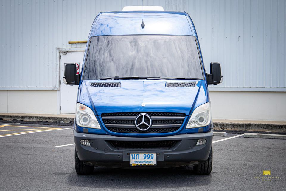 Mercedes-Benz Sprinter Long wheel base 319 CDI ปี 2012 1