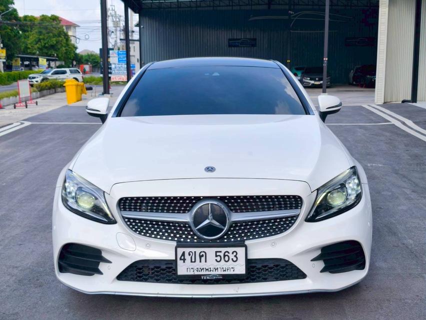 รหัสรถ KPV563 2023 BENZ C200 2.0 COUPE AMG DYNAMIC