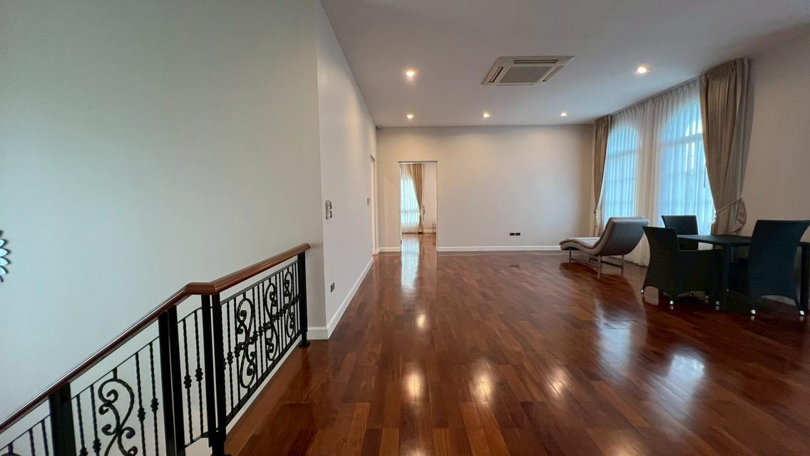 Two Grand Monaco for rent with private pool 15