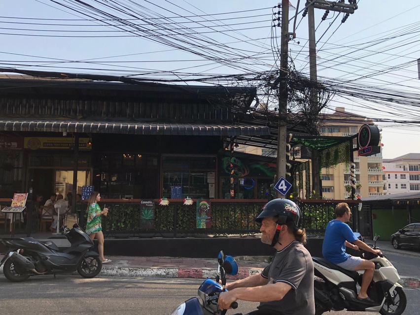 ให้เซ้งร้านอาหาร บนเขาพระตำหนักซอย 4  2