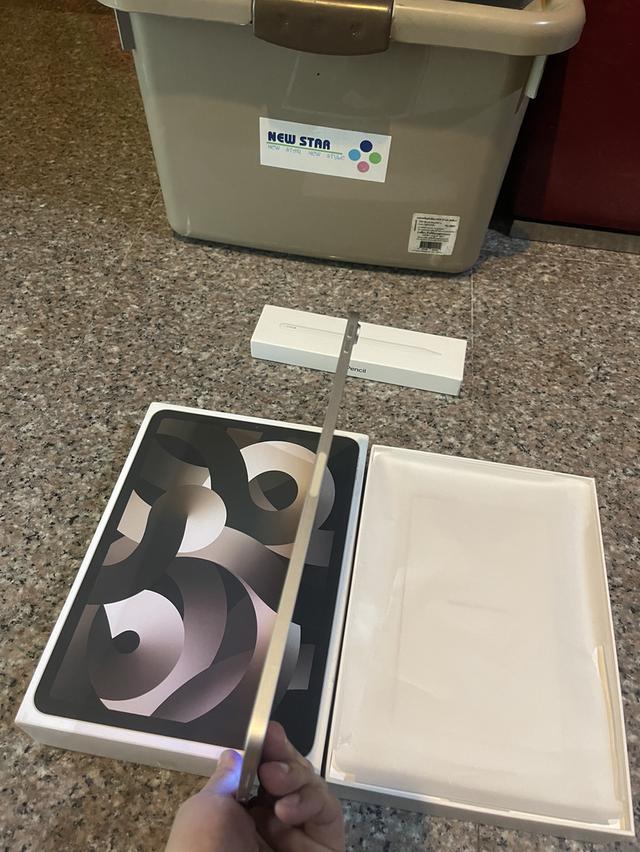 ขายiPadAir5 M1 สีหายากStar Light 256กิ๊กสูนTrueมีกล่องไร้รอยตกใช้งานดีถูกๆ 6
