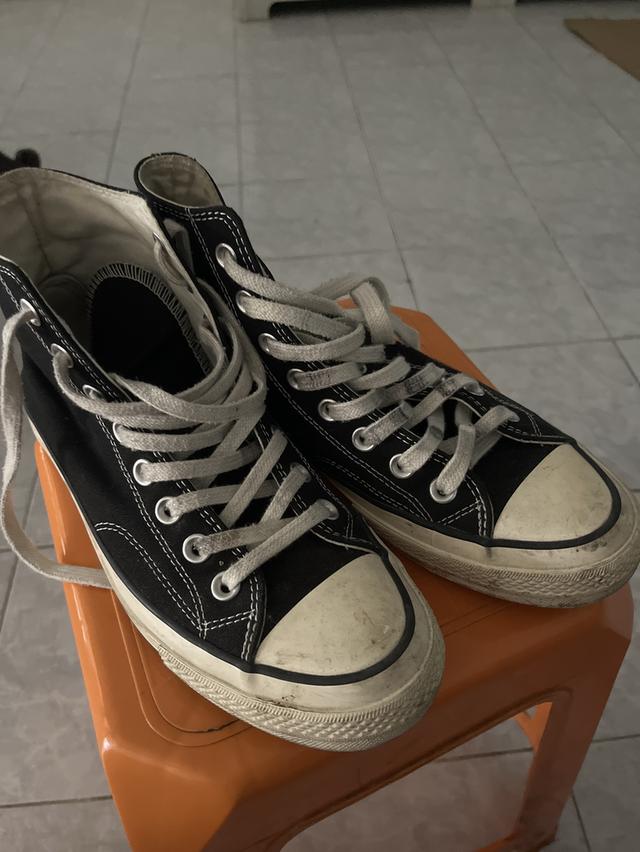 รองเท้าconverse มือสองไม่มีกล่อง