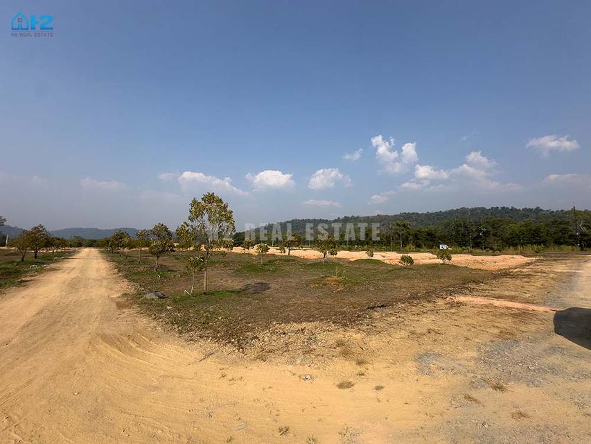 ขายที่ดินจันทบุรีสวยมากๆ  ที่ดินขนาด 70 ไร่ ติดถนนใหญ่ 4