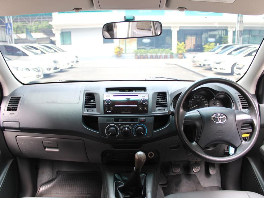 2014 TOYOTA VIGO SMART CAB 2.7CNG *ฟรีดาวน์ แถมประกันภัย อนุมัติเร็ว ผ่านง่าย 6