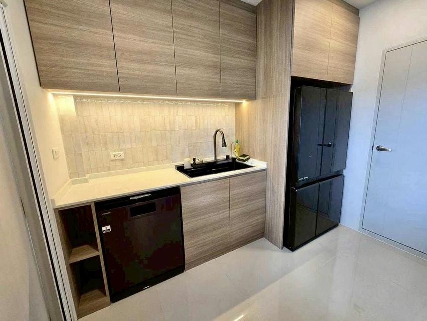 เปิดบ้านเดี่ยว 2 ชั้น สไตล์ English Modern Cottage สุดหรู ย่านบางนา คลิกเลย! 7