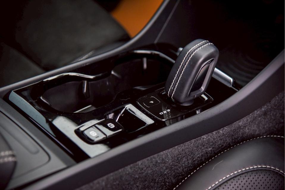 VOLVO #XC40 2.0 T5 R-Desing AWD AT 2019 โทร.0922639576 เอ๋  11