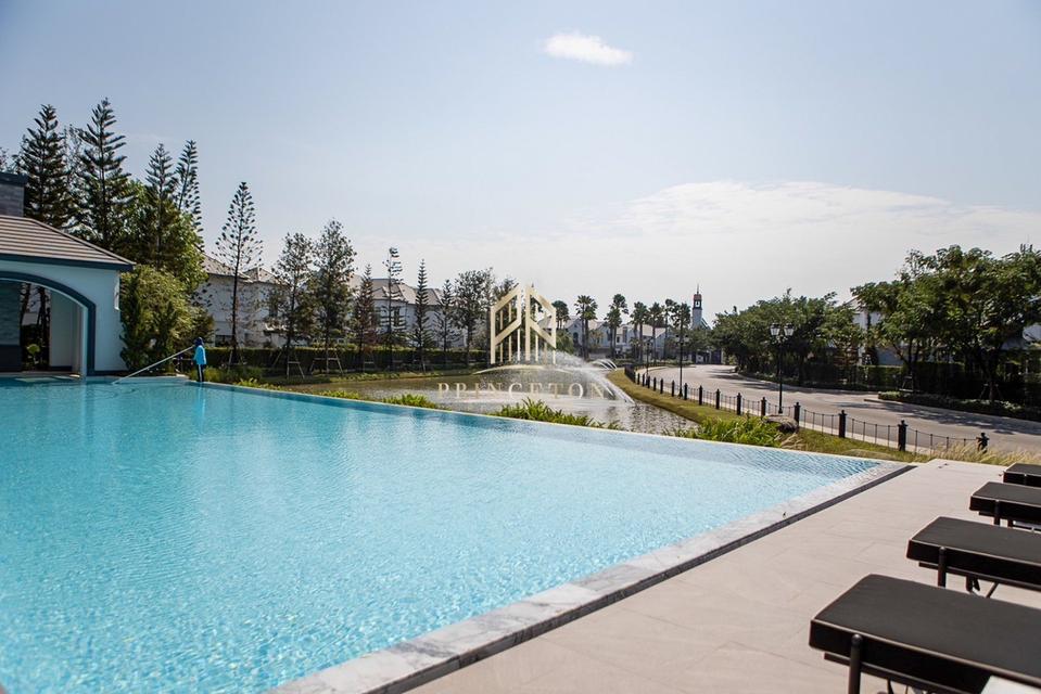 Nantawan Rama 9 - New Krungthep Kreetha 10