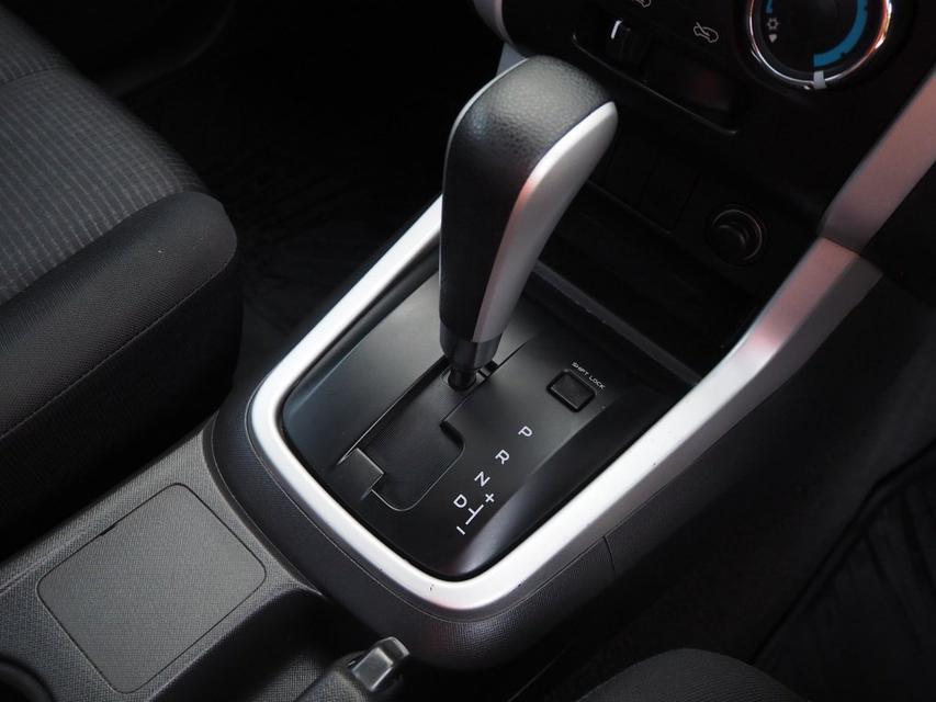 ISUZU D-MAX BLUE POWER SPACECAB HI-LANDER 1.9  DDI Z ปี 2016 เกียร์ AUTO  6