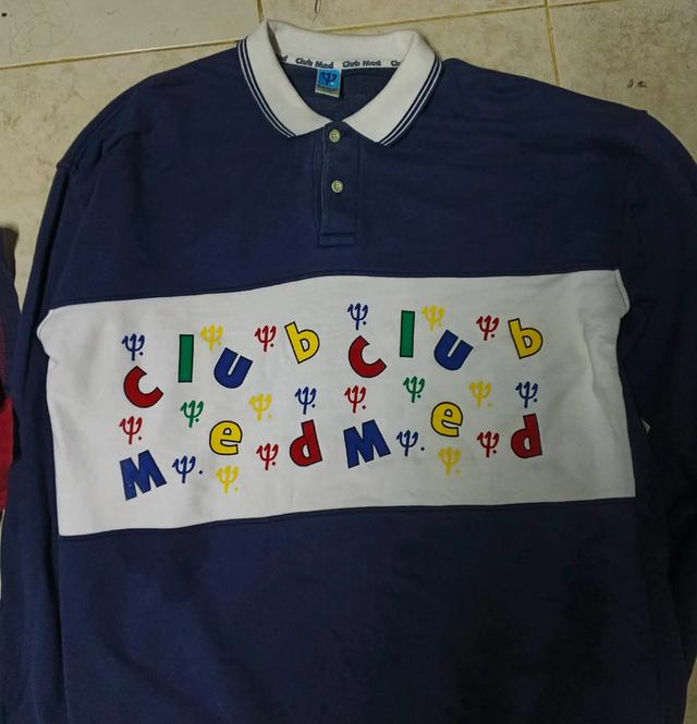 Club Med Vintage Rugby/Polo Shirt — แขนยาว คอปก สีกรม-ขาว ลายตัวอักษรกลางอก