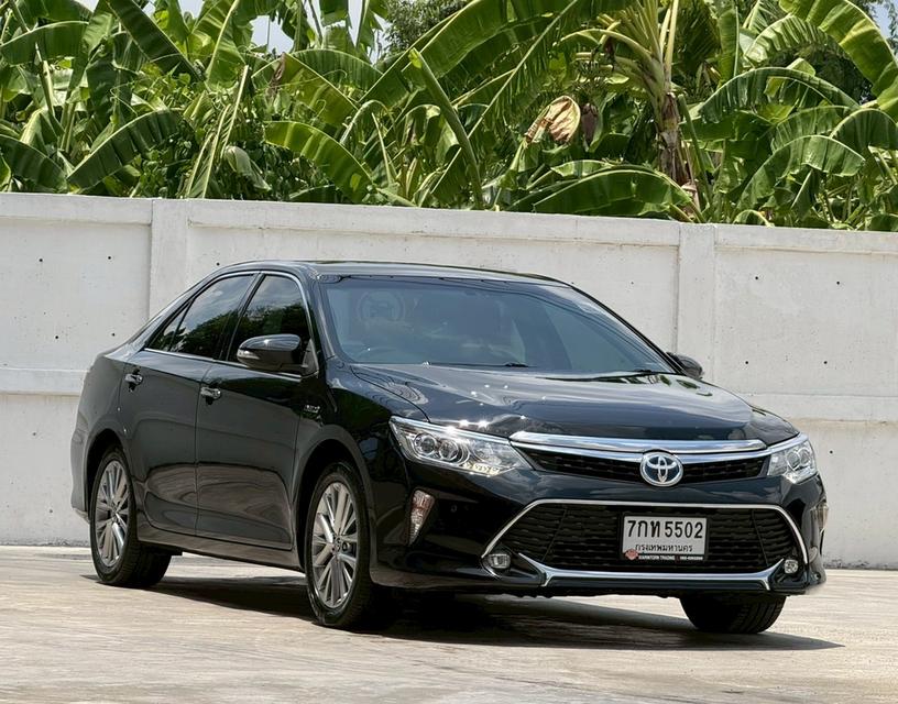 Toyota Camry 2.5Hybrid ปี18