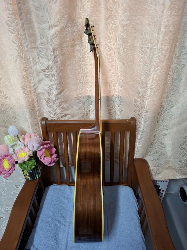 กีตาร์โปร่ง YAMAHA รุ่น LJ-16 ทรงจัมโบ้ พร้อมกล่องกีตาร์แข็ง (HARDCASE) รูปที่ 8