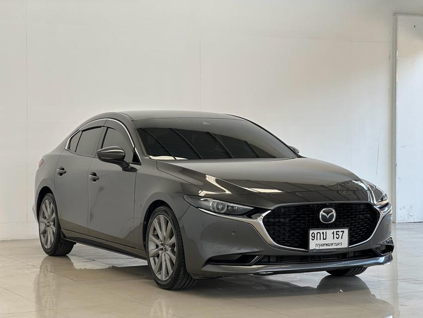 🚗Mazda3 2.0 SP ปี 2019 จด 2020☑️ รถบ้านมือเดียวป้ายแดง☑️ ไมล์เพียง 107,xxx กม.☑️ เครื่องยนต์เบนซิน 2.0 เกียร์ออโต้☑️ รูปที่ 2