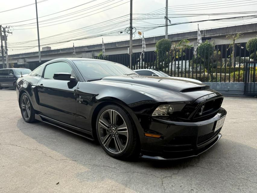 Ford Mustang v6 2013(โฉม Need For Speed) สีดำ Mileage : 82xxx km 