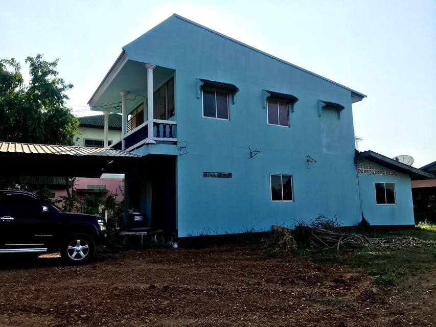 ขายบ้านปูนสองชั้นพร้อมที่ดิน ติดถนนลาดยาง สายใหม่ วิเชียรบุรี-เพชรบูรณ์ 4