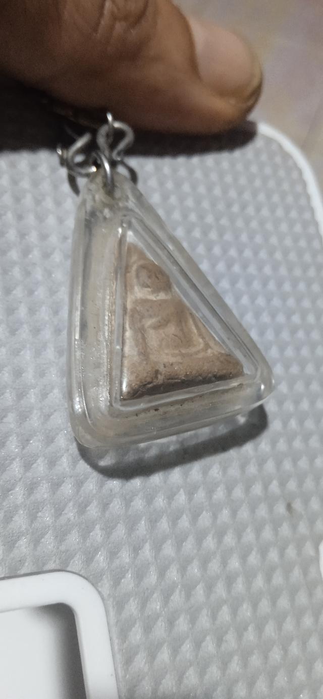 พระนางพญา วัดนางพญา จังหวัดพิษณุโลก สนใจ สอบถาม 0644264796 id line : note.dek.d