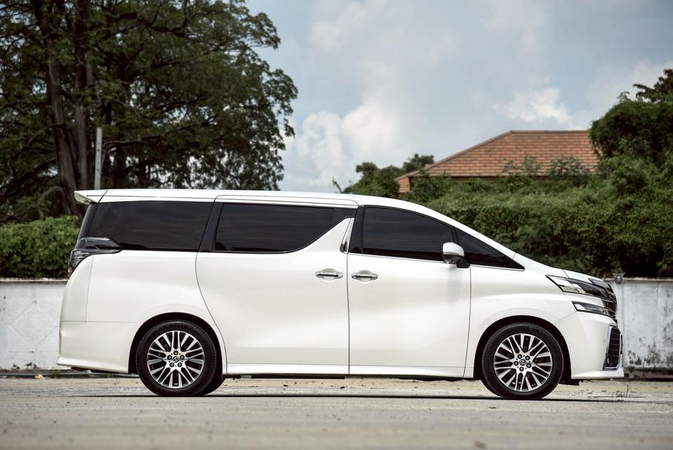รหัสรถ CBL7505 Toyota Vellfire 2.5 Z G Edition AT 2015