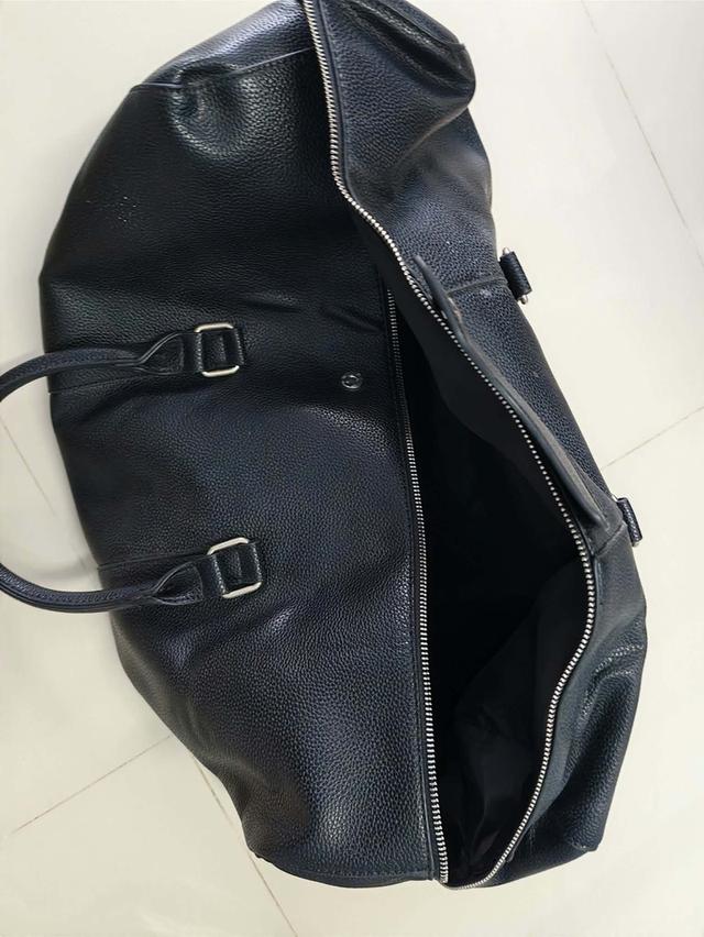 กระเป๋าเดินทางทรง Duffle หนังสีดำ รูปย่อยที่ 2