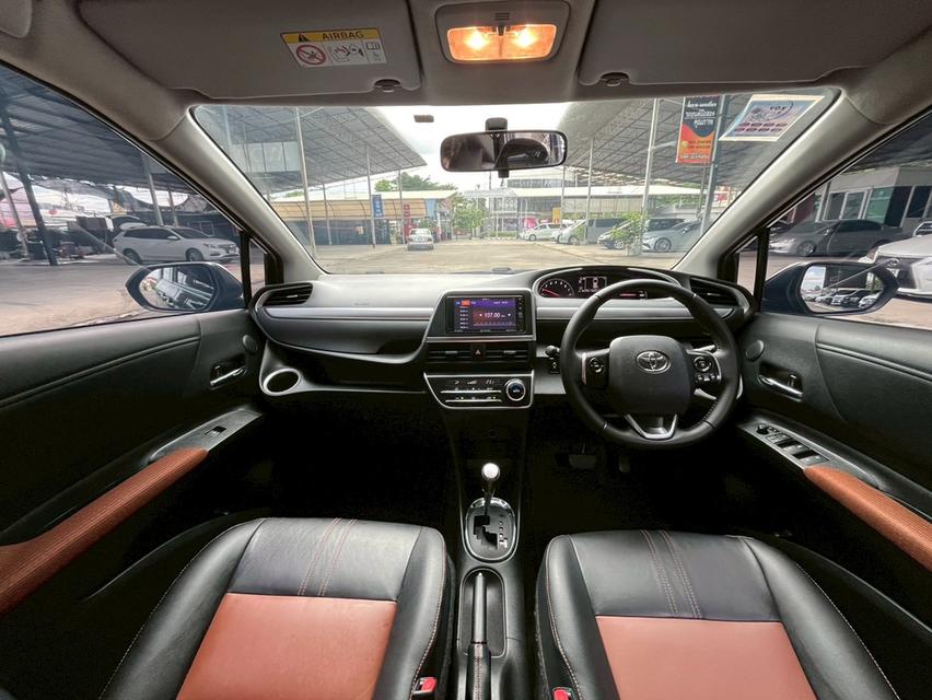 รถเข้าใหม่! TOYOTA SIENTA 1.5 V Wagon ปี 2017 9