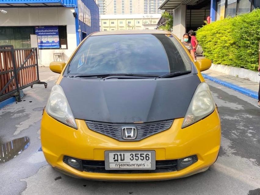 Honda Jazz สีเหลือง ปี 2010 5