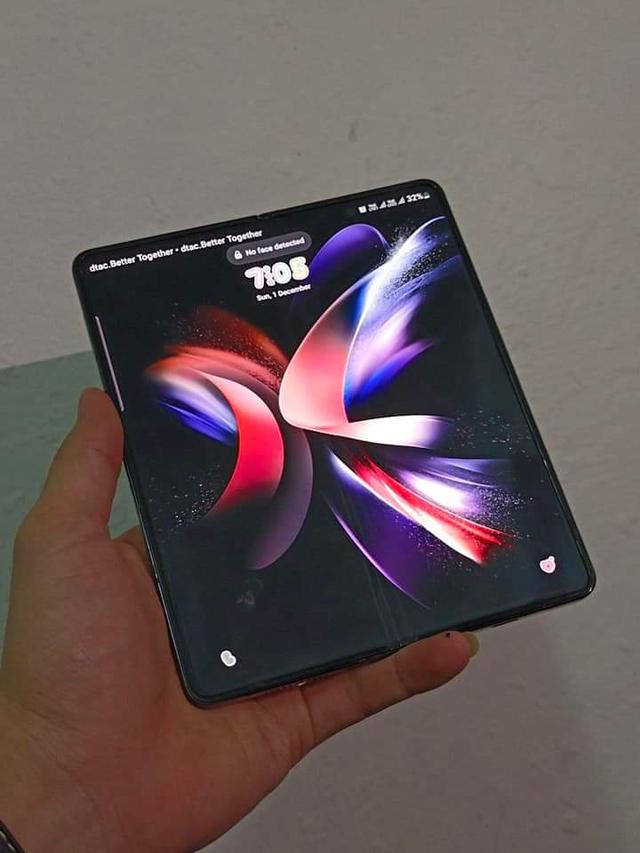 Samsung Galaxy Z Fold 4 ใช้งานได้ปกติครับ 5