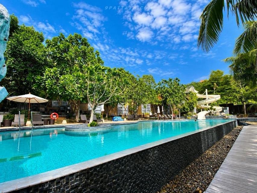 For Sale — Sea View Condo at Unixx South Pattaya, PratumnakBeautiful holiday-style condo for sale at Unixx South Pattaya, located in the Pratumnak 10