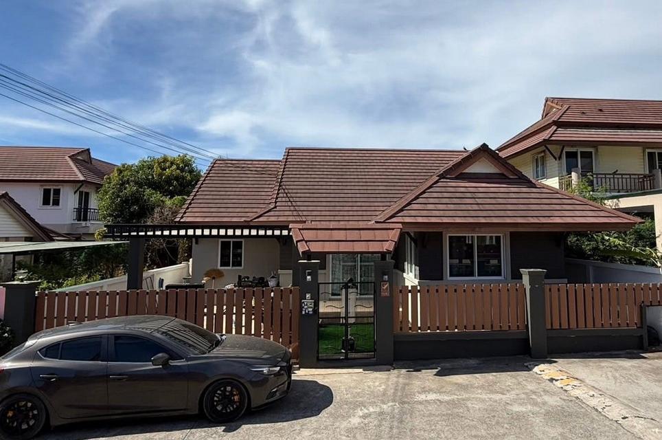 หมู่บ้านทรอปิคอล วิลเลจ 1 เมืองพัทยา บางละมุง ชลบุรี ขายบ้านเดี่ยว 52 ตารางวา 3 ห้องนอน 2 ห้องน้ำ 1