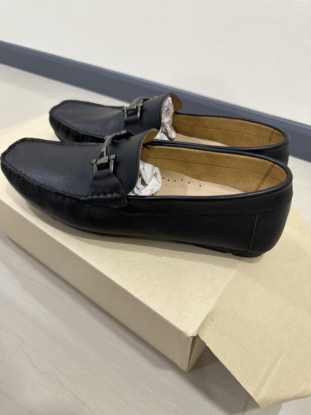 รองเท้าหนัง loafer สีดำ มือ2