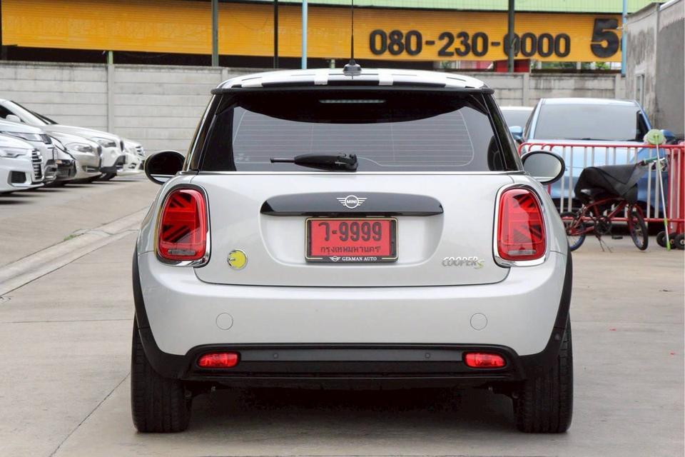 น่ารักน่าชัง Mini Cooper SE LCI 2021 ไฟฟ้า100% รถสภาพใหม่ ราคาคุ้มสุดๆ